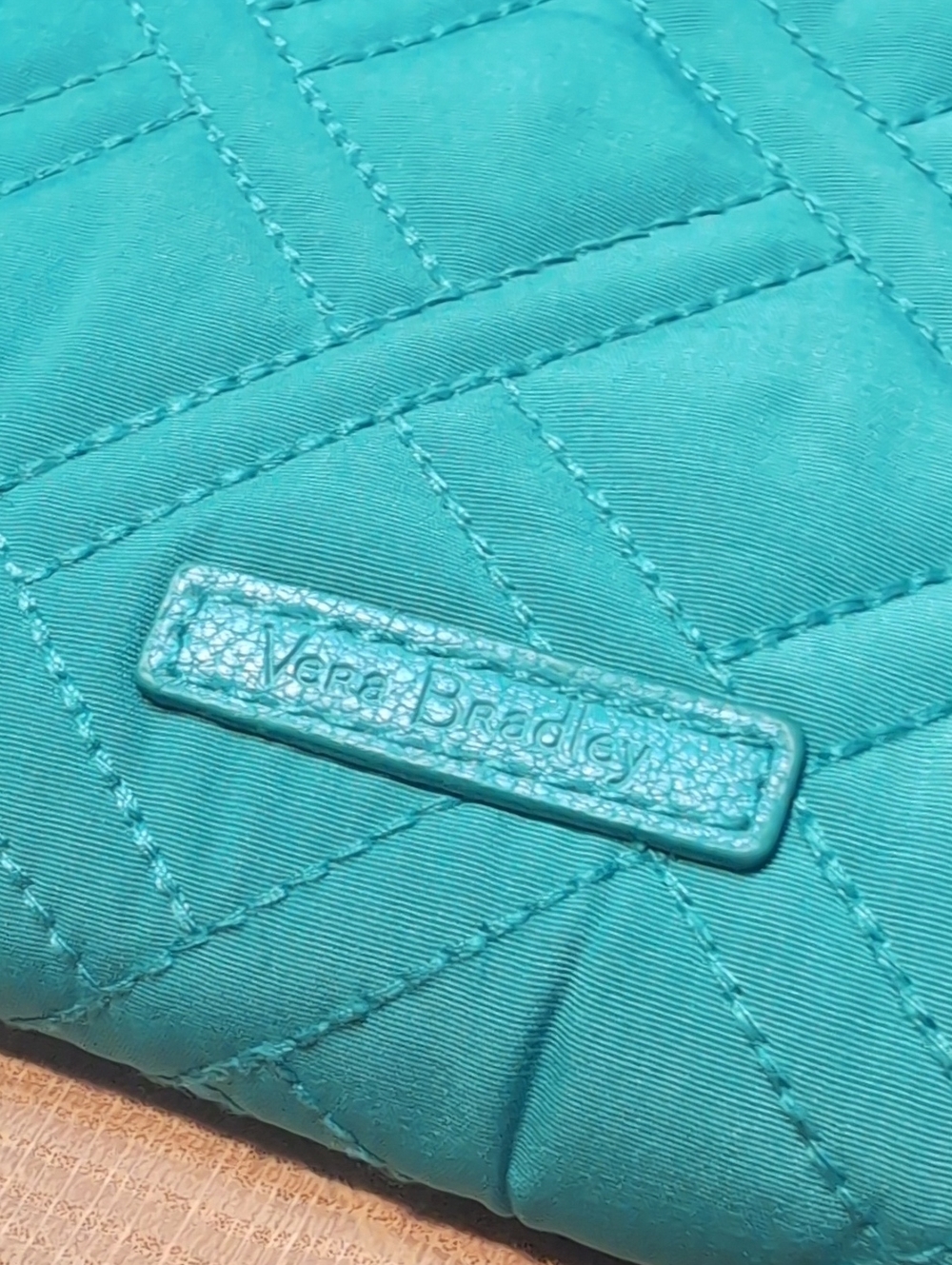 Vera Bradley Turquoise Sea Grab & Go Wristlet Bag Quilted Strap Wallet - Picture 3 of 10